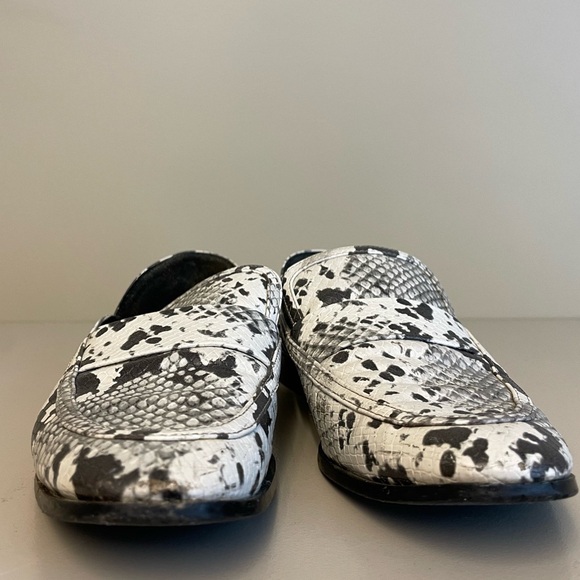 Zara Faux Snakeskin pattern black and white brogue Loafers women’s size 37 - Picture 9 of 9